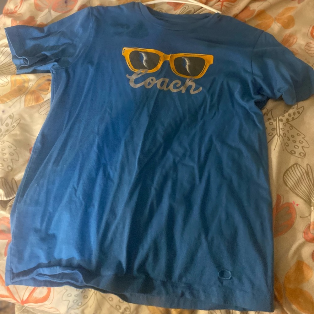Coach Tshirt size small - Picture 2 of 7